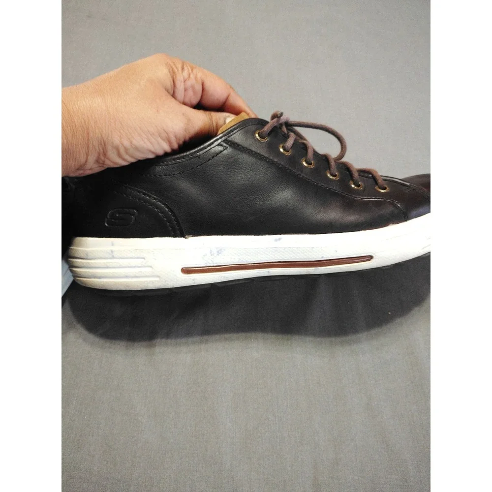 Skechers Classic Fit Me Shoes Air-Cooled Memory Foam Brown‎ Leather Preppy 13***